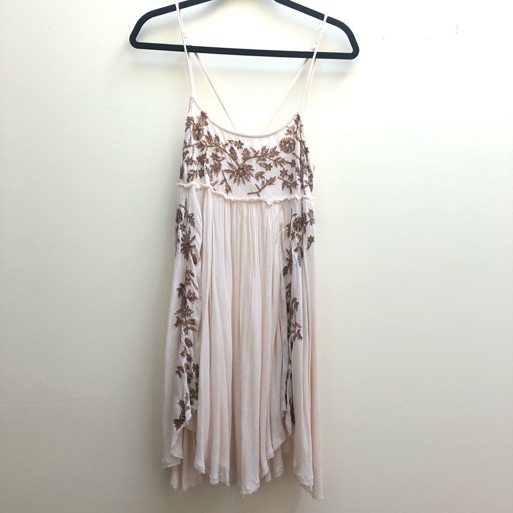 FREE PEOPLE WHITE EMBROIDERED DRESS
